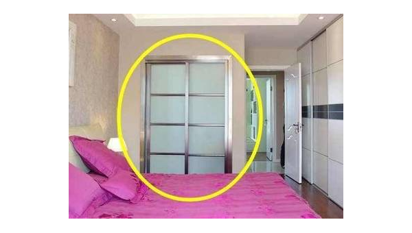 卧室床尾对着衣柜镜子风水好吗,速发云资源网