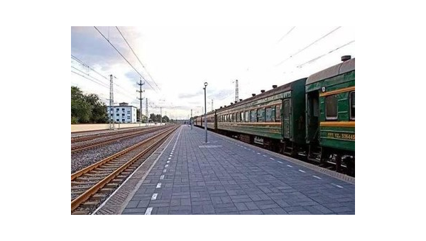 窗户对铁路风水好吗,速发云资源网