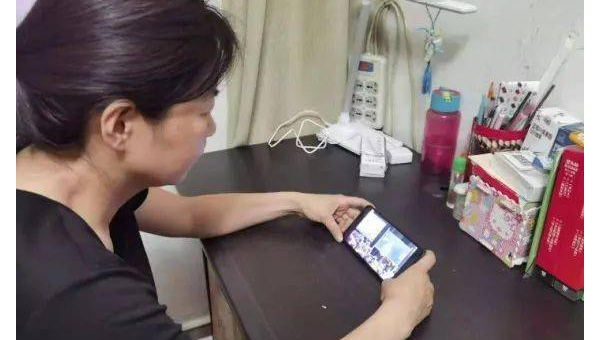 餐厅用高脚杯形状的吊灯风水好不好,速发云资源网