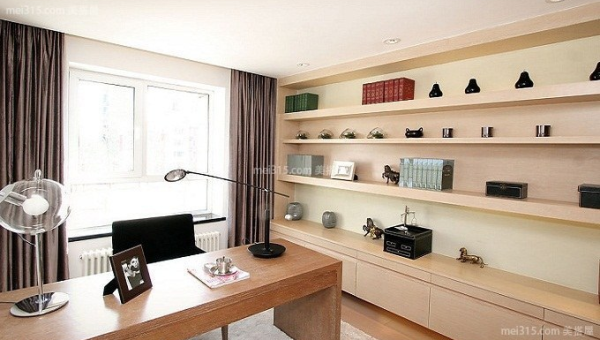 书房书桌靠窗风水好吗,速发云资源网