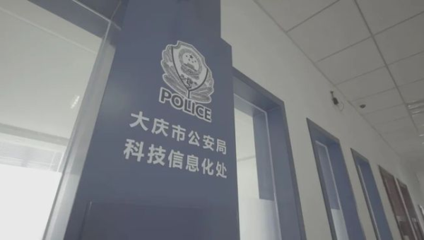 AI 大模型助力智能教育硬件升级,速发云资源网