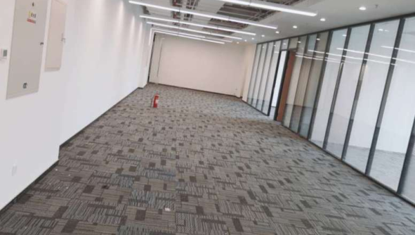 办公室座位左侧是窗户风水好吗,速发云资源网