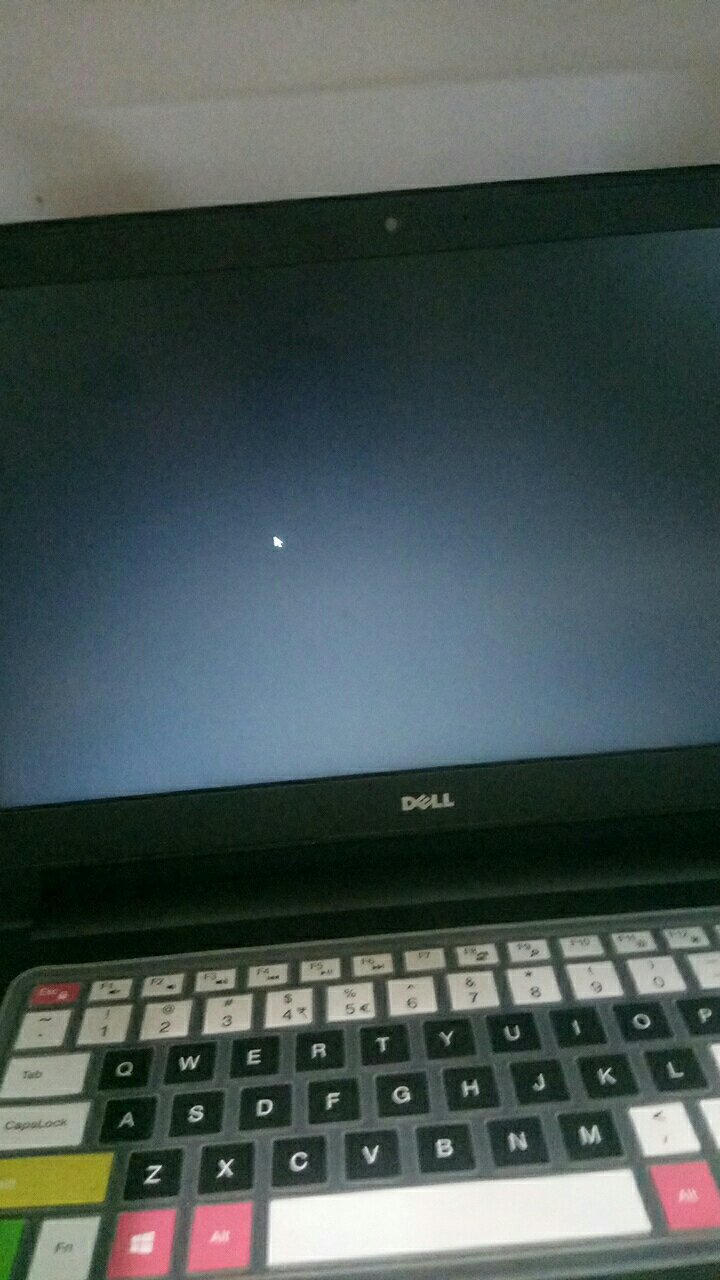 苹果安装windows7黑屏只有鼠标,速发云资源网