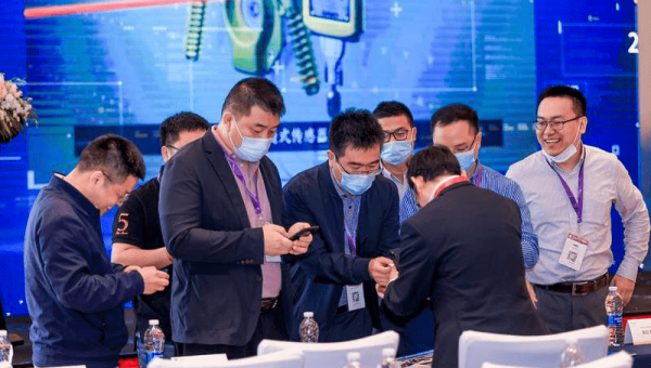 金融行业 DevSecOps：Git 提交签名与 Docker 镜像漏洞扫描,速发云资源网