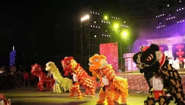 梦见和一群会跳舞的树木举办狂欢节,速发云资源网